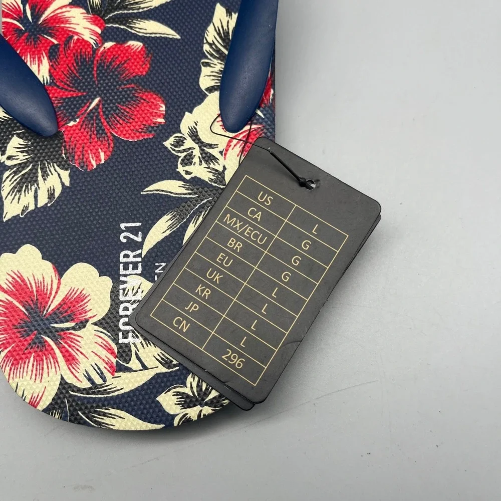 NWT Forever 21 Flip Flops Men's Large 45/46‎ Navy Blue Tropical Floral Hibiscus